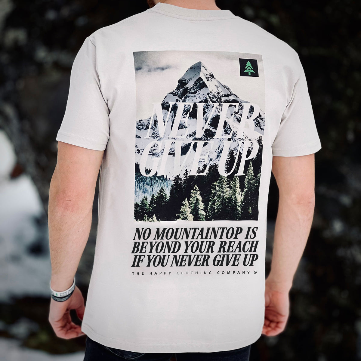Never Give Up &#39;Lifestyle Tee&#39; | Premium Heavyweight |