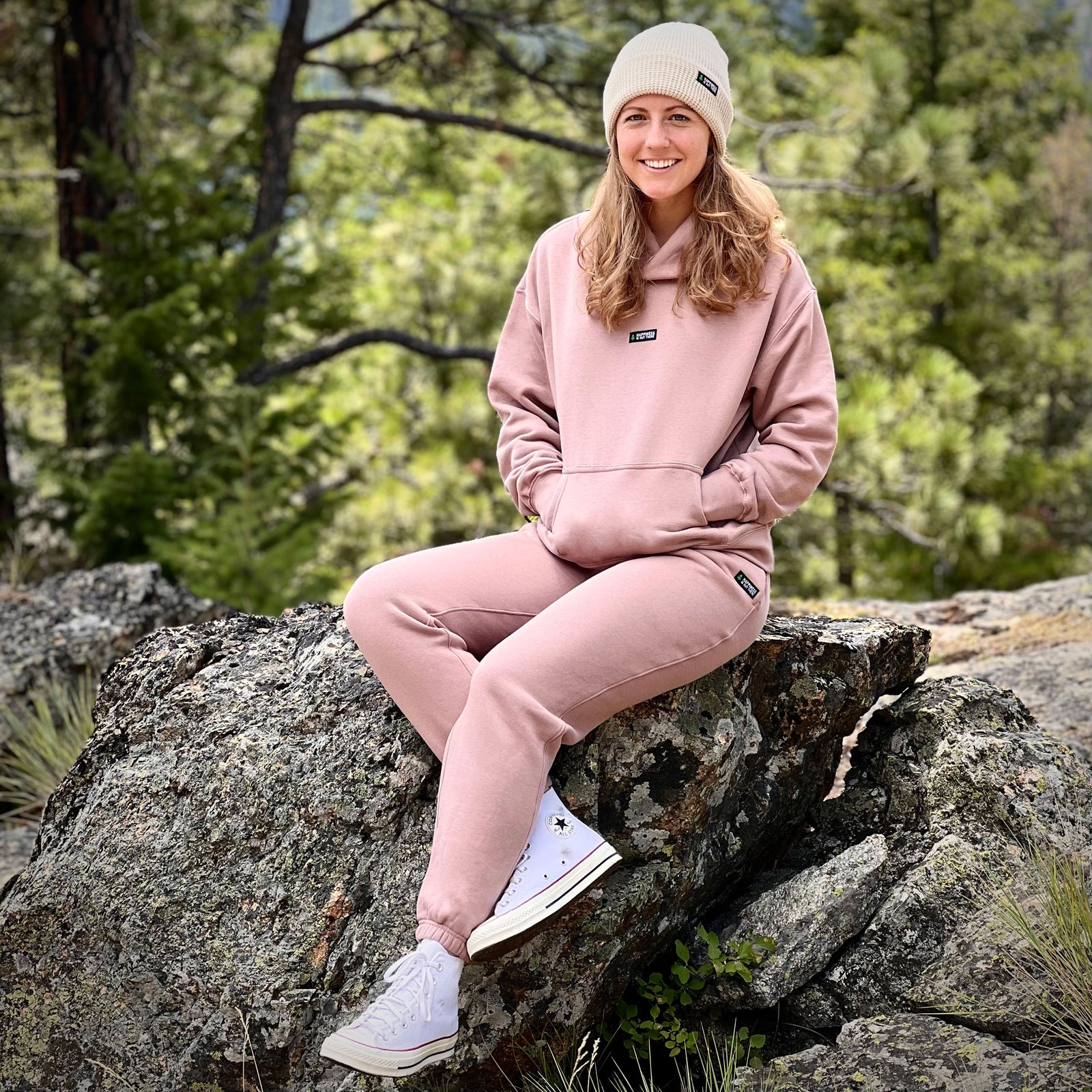 Women's Relaxed Sweatsuit w / Happiness Is Out There Label - The Happy Clothing Company