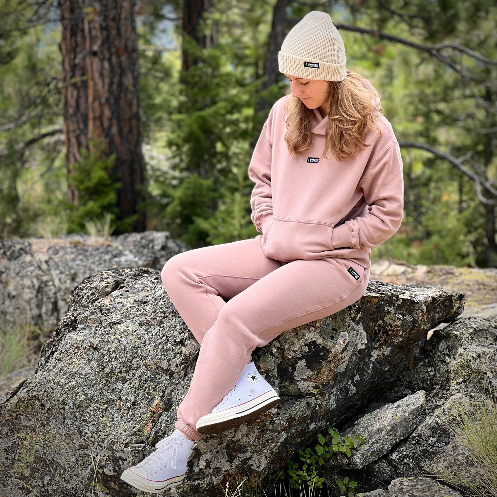 Women's Relaxed Sweatsuit w / Happiness Is Out There Label - The Happy Clothing Company
