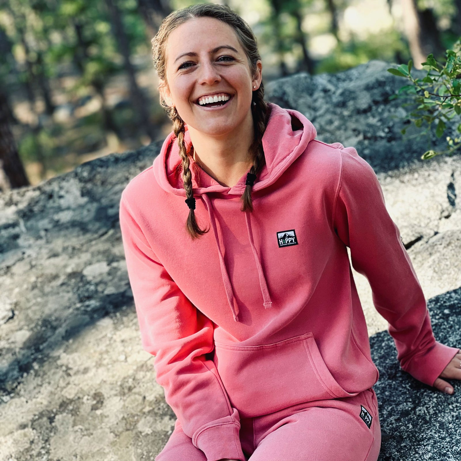 Nature-Dyed Full Sweatsuit w / Logo Label - The Happy Clothing Company