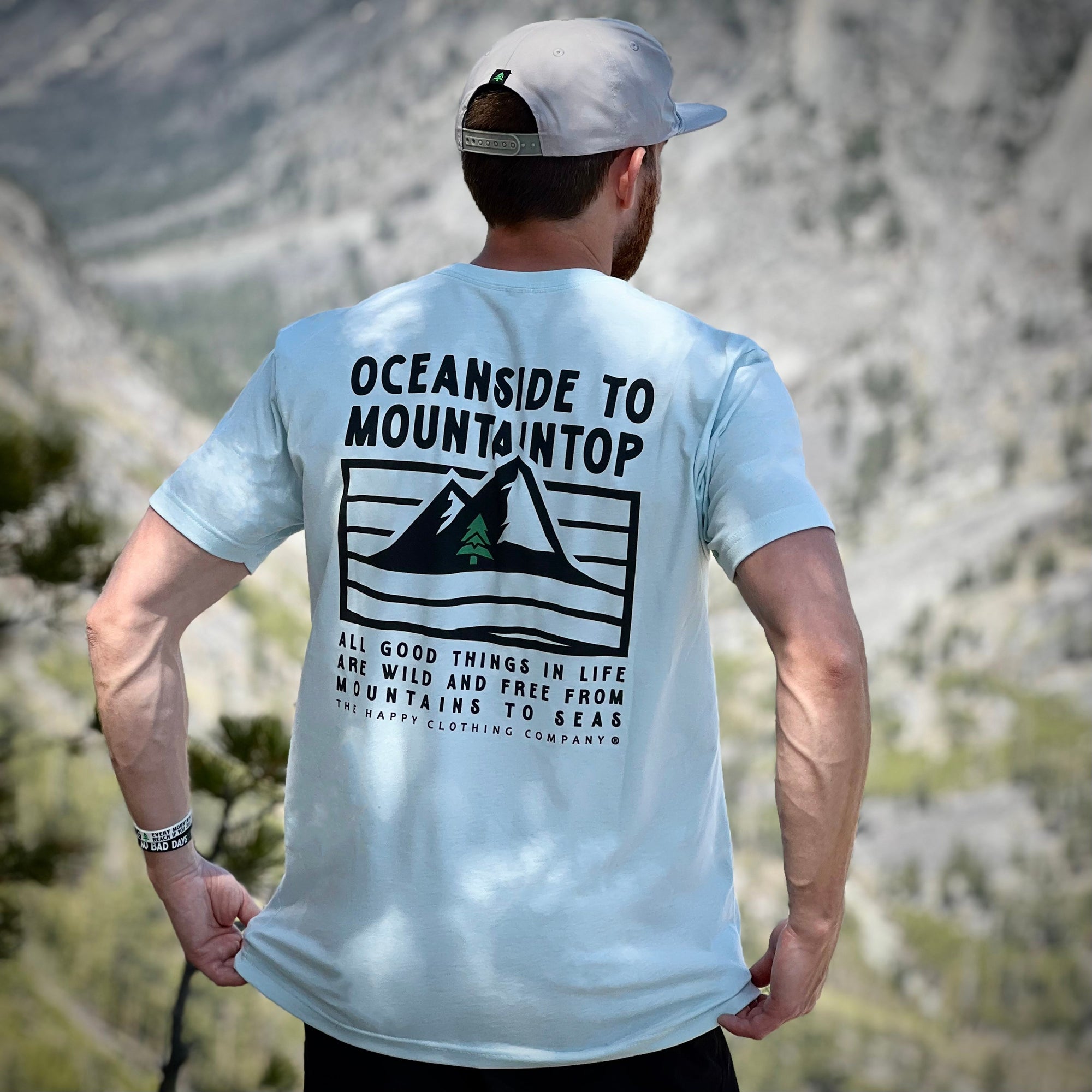Oceanside To Mountaintop Back Print Blend Tee | Lightweight |