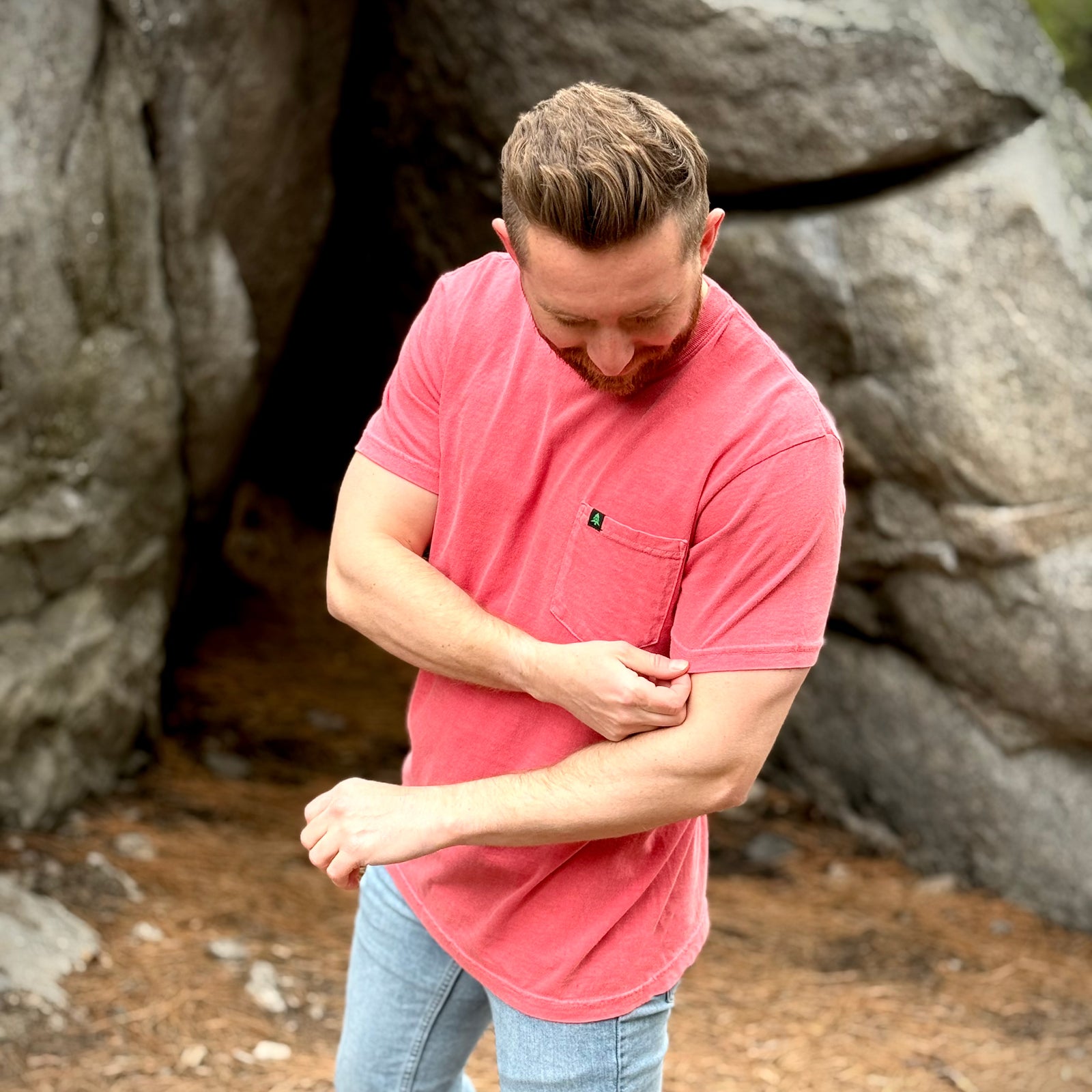 Nature-Dyed Pocket T-Shirt - The Happy Clothing Company